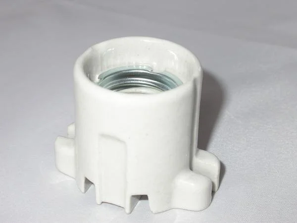 Ceramic globe holder 2025